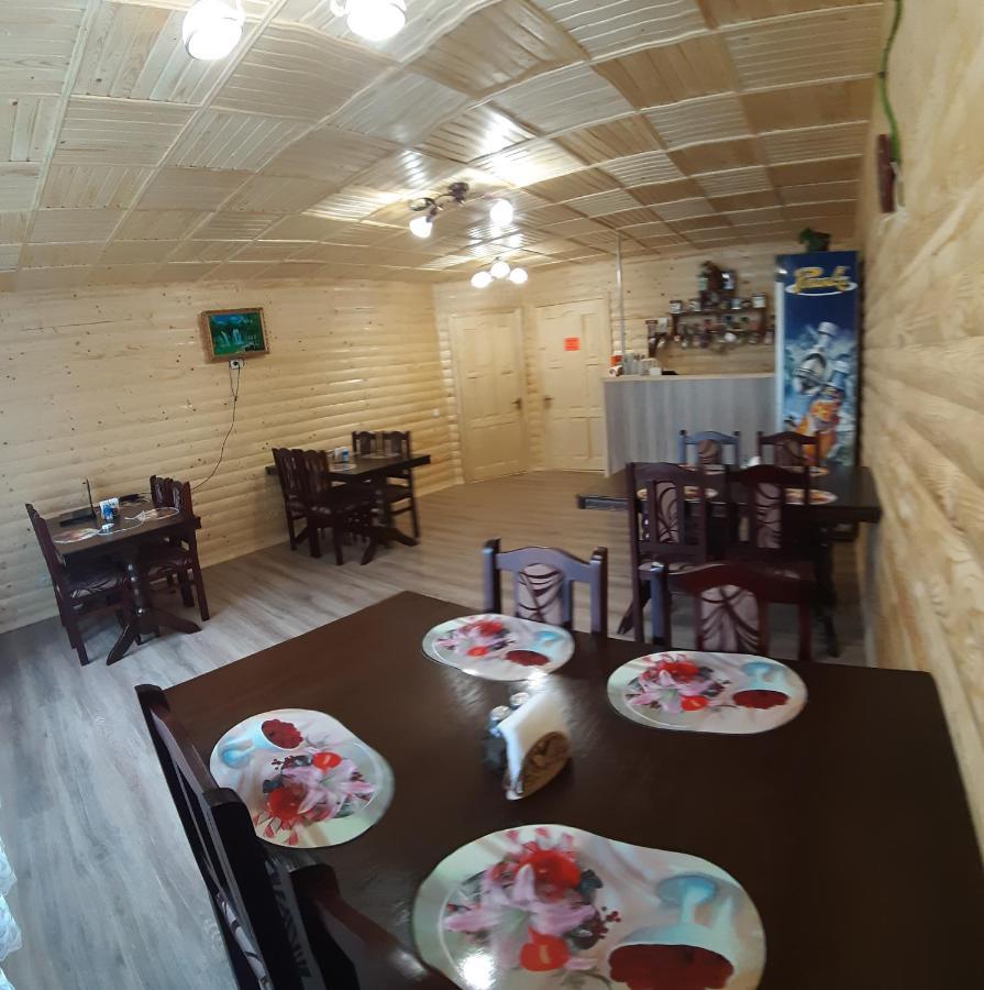Apartamento Затишні Карпати)) Verkhovyna Exterior foto